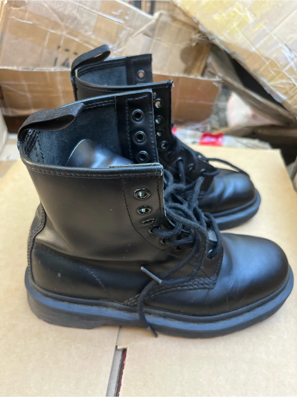 Dr. Martens Men's Black Leather Lace-Up Boots